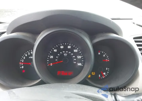 2010 Kia Soul ! from USA, damaged, VIN KNDJT2A21A7045044